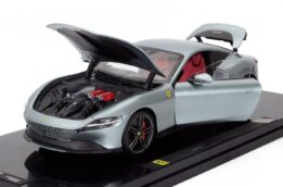 Polistil - 1:18 Ferrari Roma 2019 Grey Metallic with Showcase - Limited Edition Resin Model