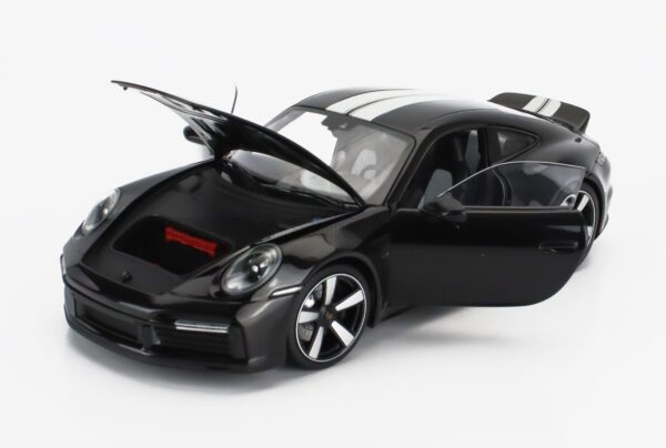 1:18 Porsche 911 (992) Sport Classic Coupe 2022 Black - Limited Edition Diecast Model by Minichamps - Image 2