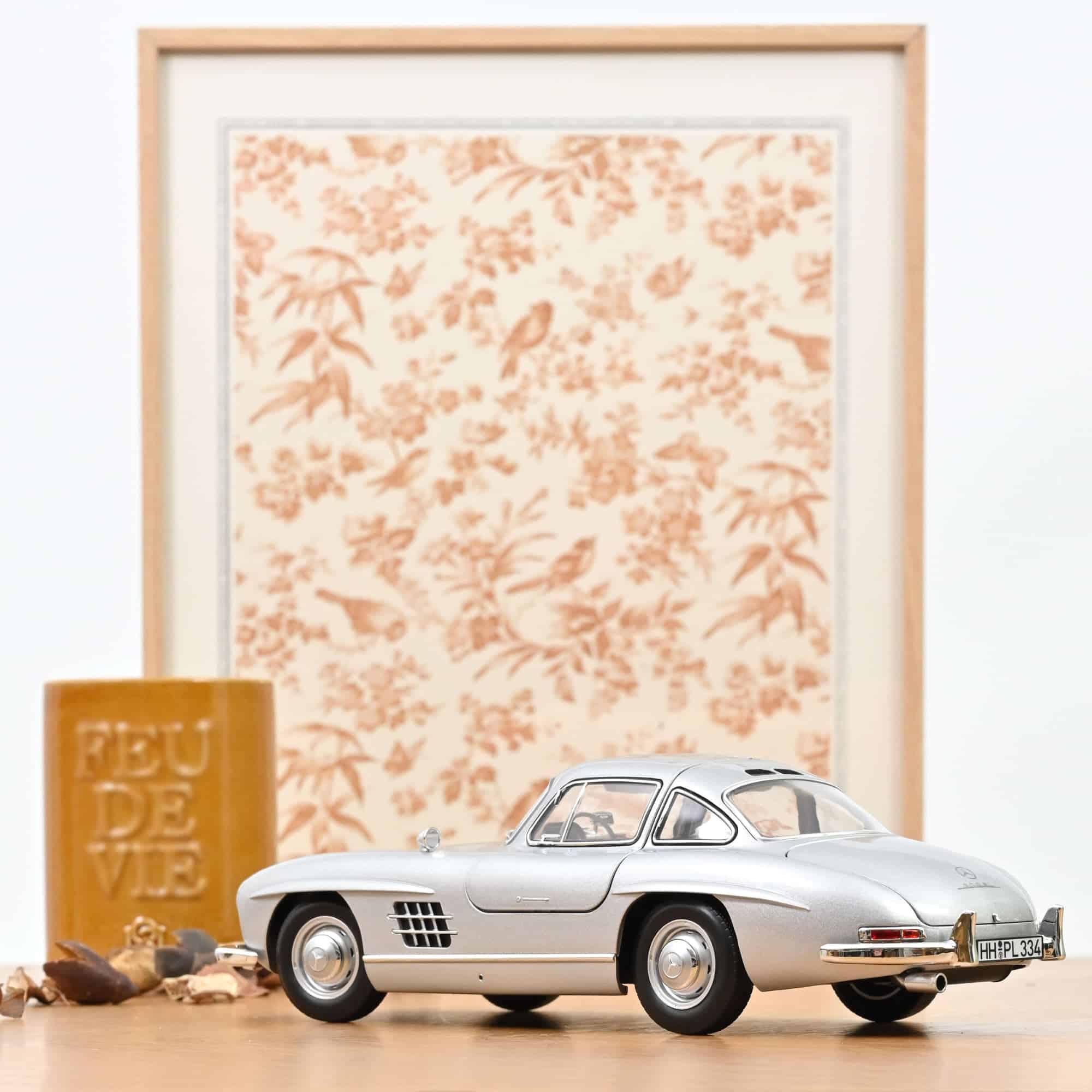 Norev 1:18 Mercedes-Benz 300 SL Silver 1954 (NV183857) Diecast Model 4 Norev 1:18 Mercedes-Benz 300 SL Silver 1954 (NV183857) Diecast Model