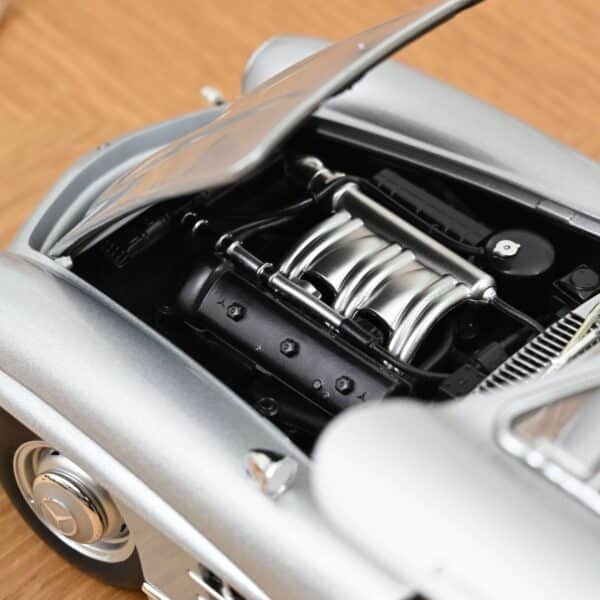 Norev 1:18 Mercedes-Benz 300 SL Silver 1954 (NV183857) Diecast Model 14 Norev 1:18 Mercedes-Benz 300 SL Silver 1954 (NV183857) Diecast Model