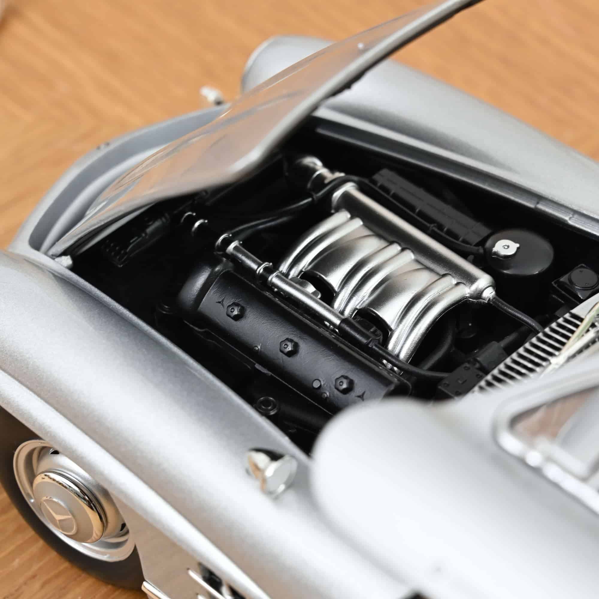 Norev 1:18 Mercedes-Benz 300 SL Silver 1954 (NV183857) Diecast Model 7 Norev 1:18 Mercedes-Benz 300 SL Silver 1954 (NV183857) Diecast Model