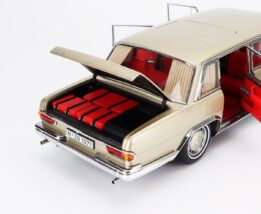 1:18 Mercedes-Benz 600 Pullman Limousine Champagne - Diecast Model - NZG Models