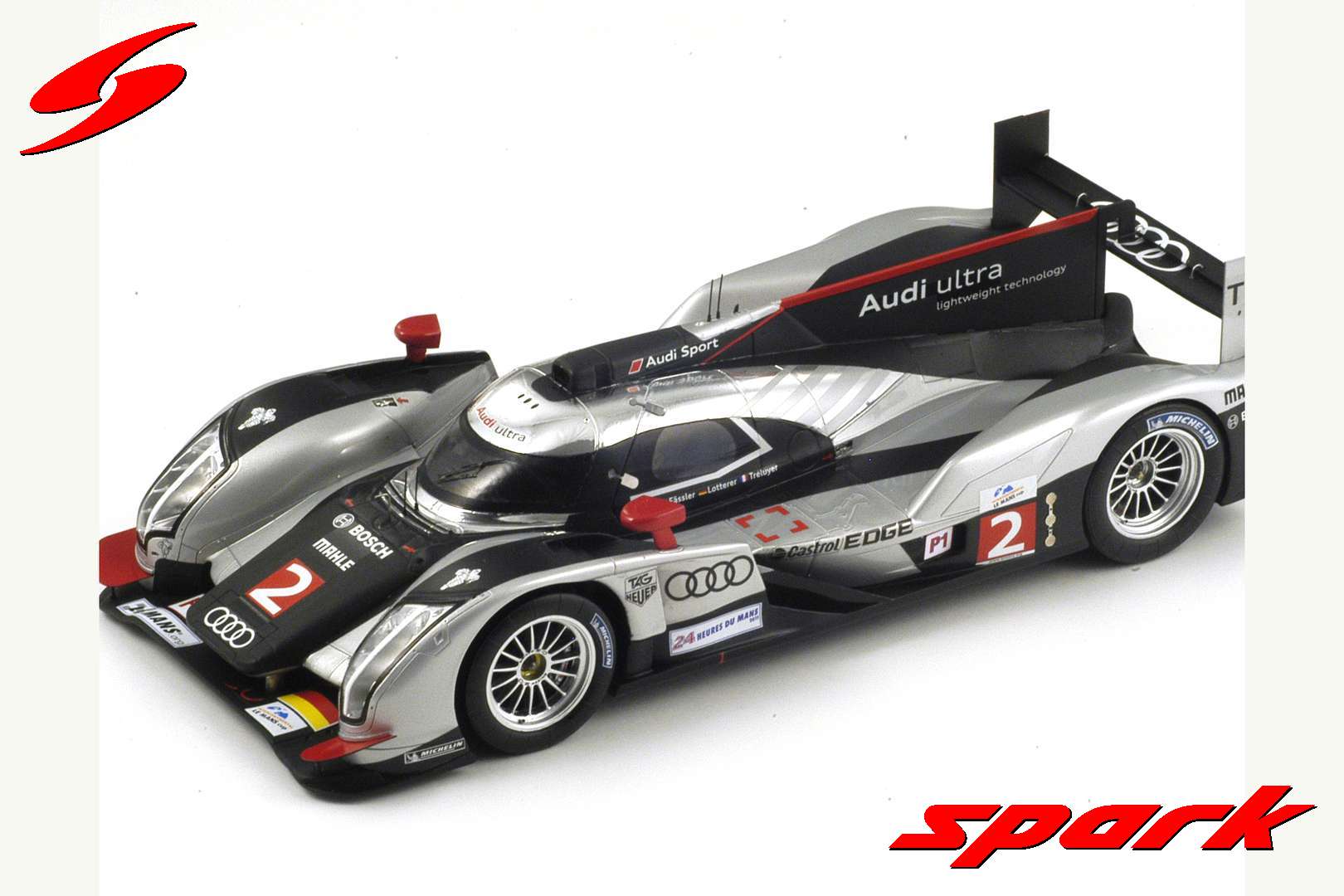Spark - 1:18 Audi R18 TDI #2 Winner 24H Le Mans 2011 B. Treluyer/A. Lotterer/M. Fassler