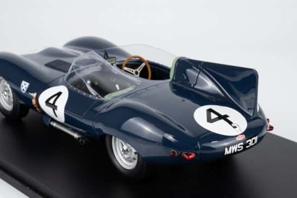 Spark 1:18 Jaguar D Type No.4 Winner 24h Le Mans 1956 N.Sanderson, R.Flockhart (18LM56) Resin Model 14 Spark 1:18 Jaguar D Type No.4 Winner 24h Le Mans 1956 N.Sanderson, R.Flockhart (18LM56) Resin Model