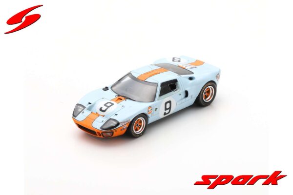 Spark - 1:18 Ford GT 40 #9 Winner 24H Le Mans 1968 P. Rodriguez/L. Bianchi