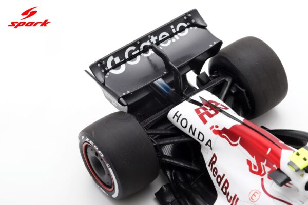 Spark 1:18 Red Bull Racing RB21 No.22 Yuki Tsunoda Japanese GP 2025 with Pitboard (18S1005) Special Honda White Tribute Livery - Resin Model 14 Spark 1:18 Red Bull Racing RB21 No.22 Yuki Tsunoda Japanese GP 2025 with Pitboard (18S1005) Special Honda White Tribute Livery - Resin Model