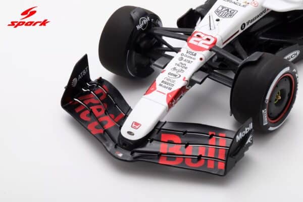 Spark 1:18 Red Bull Racing RB21 No.22 Yuki Tsunoda Japanese GP 2025 with Pitboard (18S1005) Special Honda White Tribute Livery - Resin Model 15 Spark 1:18 Red Bull Racing RB21 No.22 Yuki Tsunoda Japanese GP 2025 with Pitboard (18S1005) Special Honda White Tribute Livery - Resin Model