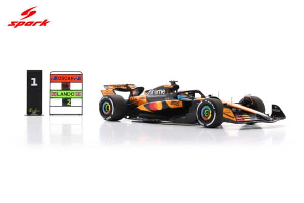 Alternative view of Spark 1:18 McLaren F1 MCL39 No.81 Oscar Piastri Winner Chinese GP 2025 with Pitboards (18S1008) Resin Model