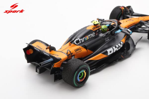 Spark 1:18 McLaren F1 MCL39 No.4 Lando Norris Winner Australian GP 2025 (18S1009) Resin Model 11 Spark 1:18 McLaren F1 MCL39 No.4 Lando Norris Winner Australian GP 2025 (18S1009) Resin Model
