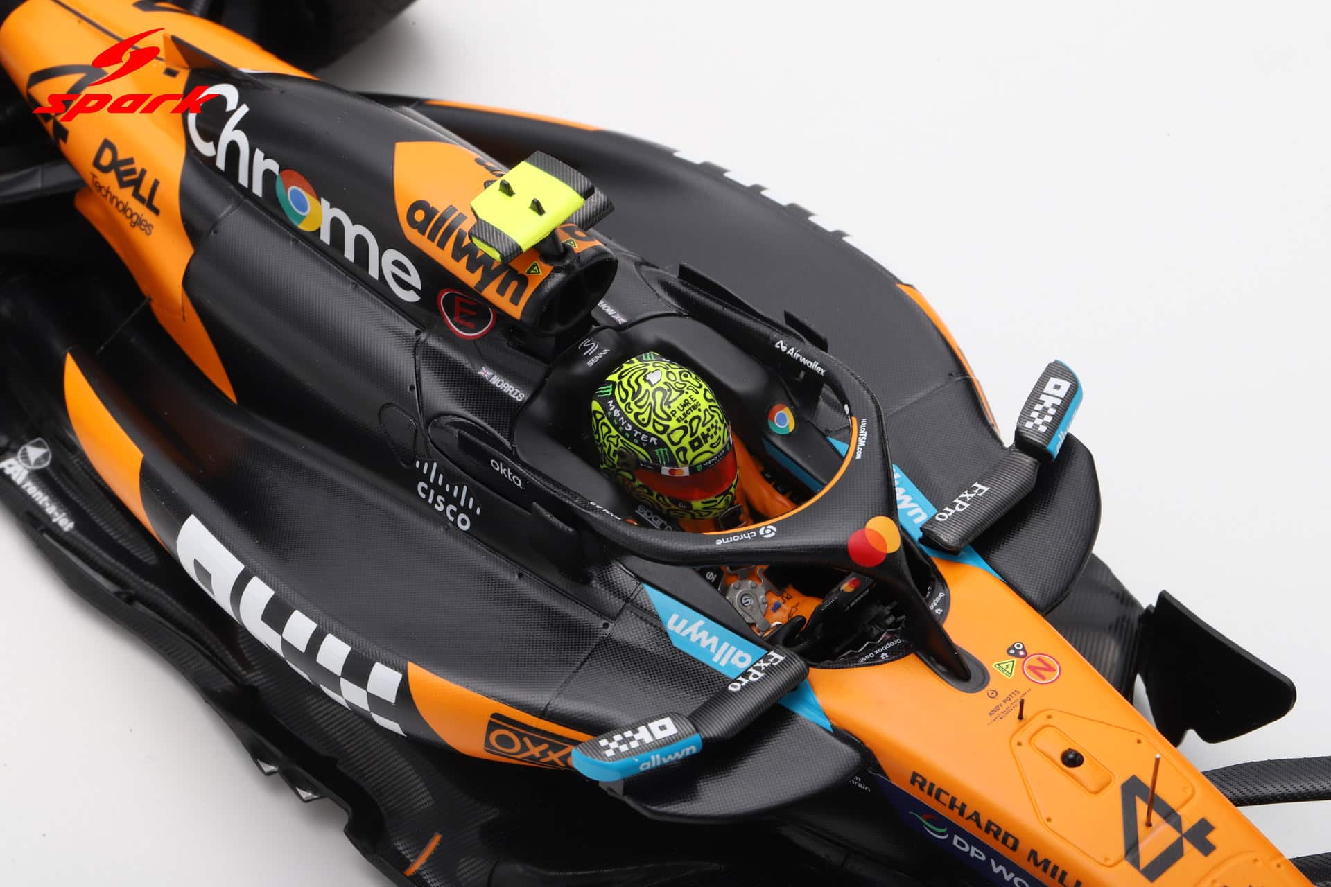 Spark 1:18 McLaren F1 MCL39 No.4 Lando Norris Winner Australian GP 2025 (18S1009) Resin Model 7 Spark 1:18 McLaren F1 MCL39 No.4 Lando Norris Winner Australian GP 2025 (18S1009) Resin Model - Image 7