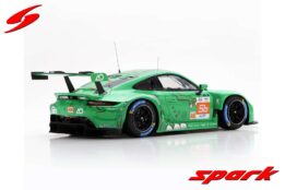 Spark - 1:18 Porsche 911 RSR 