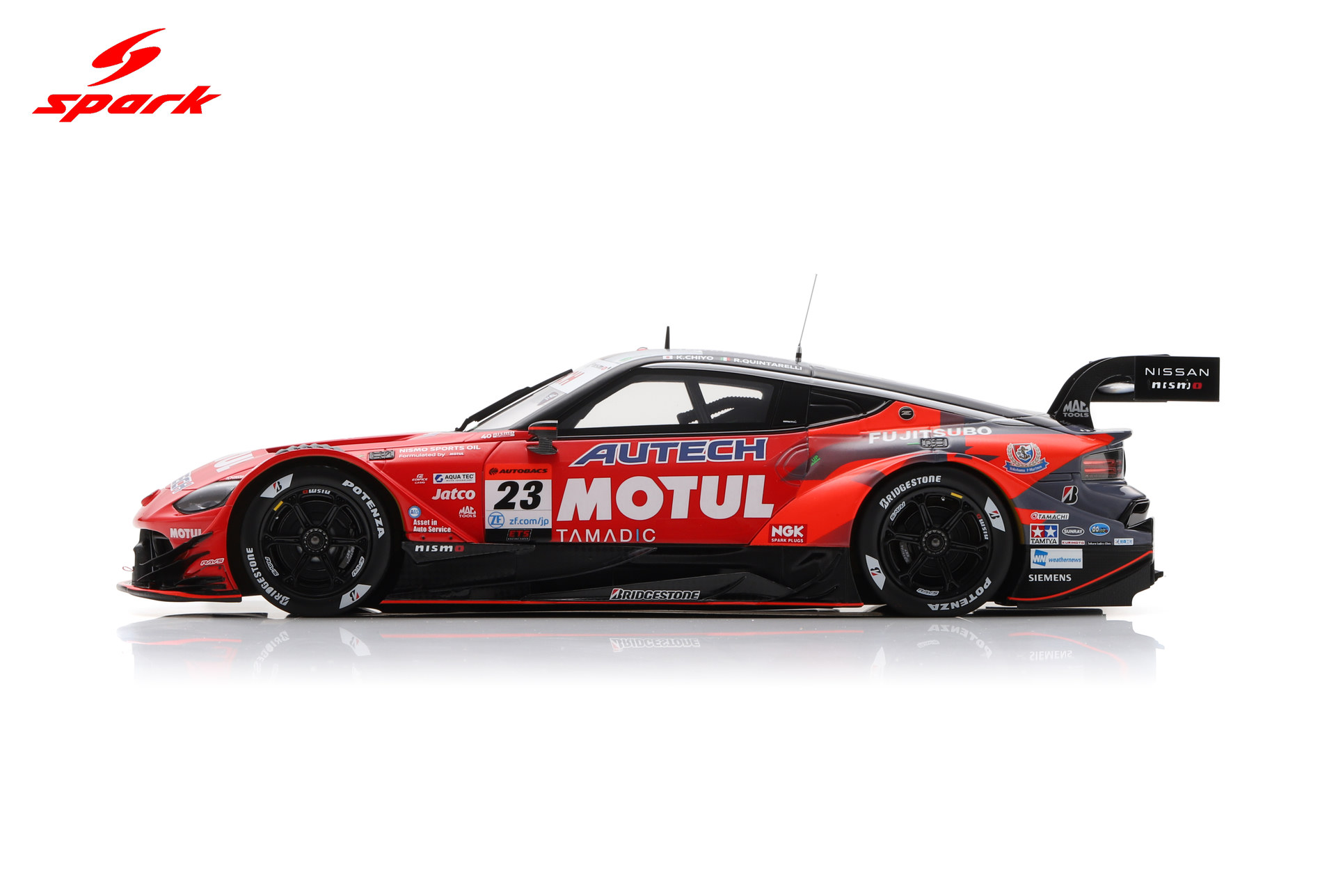 Spark 1:18 Nissan Z Motul Autech Nismo No.23 GT500 Super GT 2024 K.Chiyo, R.Quintarelli (18SGT006) Resin Model 4 Spark 1:18 Nissan Z Motul Autech Nismo No.23 GT500 Super GT 2024 K.Chiyo, R.Quintarelli (18SGT006) Resin Model - Image 4