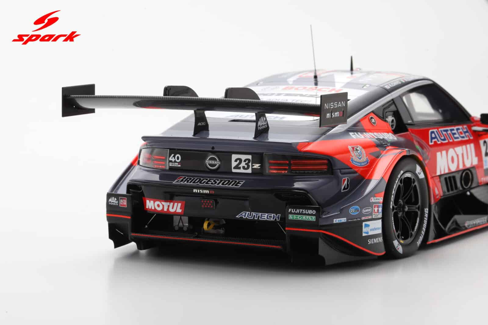 Spark 1:18 Nissan Z Motul Autech Nismo No.23 GT500 Super GT 2024 K