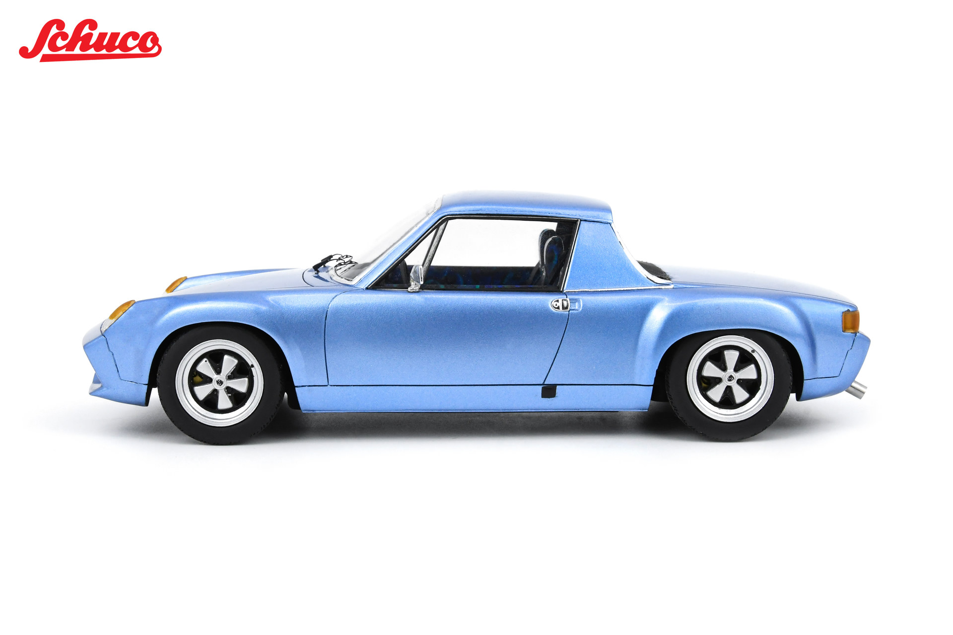 Schuco 1:18 PORSCHE 916 Chassis 17 1972 Blue (18U00068) Resin Model 3 Schuco 1:18 PORSCHE 916 Chassis 17 1972 Blue (18U00068) Resin Model - Image 3