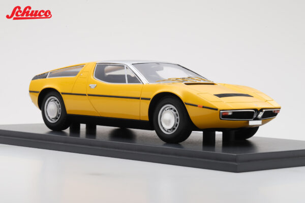 Schuco 1:18 Maserati Bora 1971 Yellow (18U00087) Resin Model 18 Schuco 1:18 Maserati Bora 1971 Yellow (18U00087) Resin Model