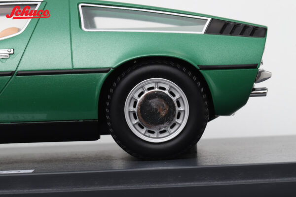 Schuco 1:18 Maserati Bora 1971 Light Metallic Green (18U00088) Resin Model 23 Schuco 1:18 Maserati Bora 1971 Light Metallic Green (18U00088) Resin Model