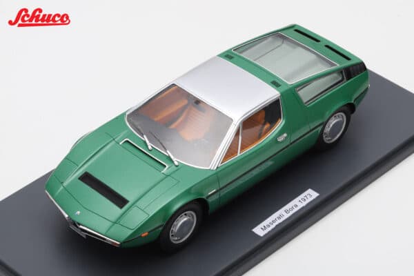 Schuco 1:18 Maserati Bora 1971 Light Metallic Green (18U00088) Resin Model 33 Schuco 1:18 Maserati Bora 1971 Light Metallic Green (18U00088) Resin Model