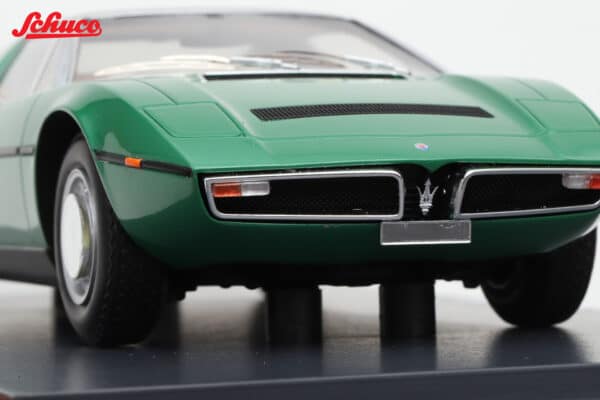 Schuco 1:18 Maserati Bora 1971 Light Metallic Green (18U00088) Resin Model 21 Schuco 1:18 Maserati Bora 1971 Light Metallic Green (18U00088) Resin Model
