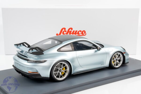 Schuco - 1:18 Porsche 911 (992) GT3 Coupe 2022 Silver - Resin Model 6 18U00111 Porsche 911 GT3 Silver 4