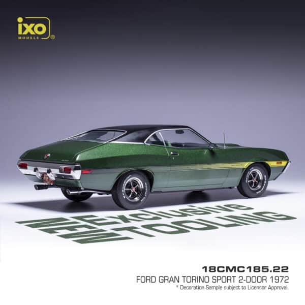 Ixo - 1:18 Ford Gran Torino Sport 1972 "Gran Torino" Movie Dark Green - Diecast Model