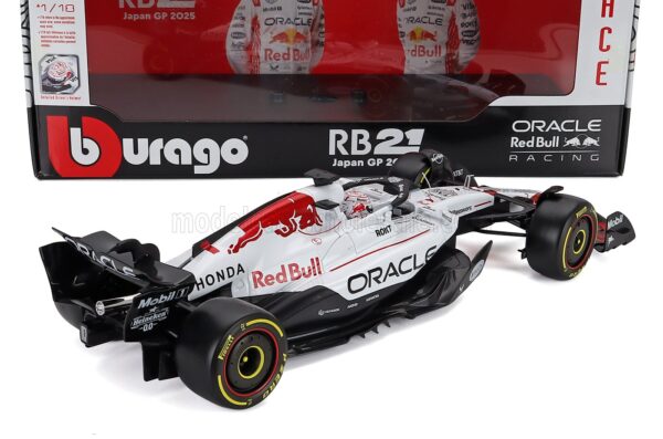 Diecast Model Shop - Model Universe 59 Alternative view of Bburago 1:18 Red Bull RB21 No.1 Max Verstappen Winner Japanese GP 2025 (18-18005-J-1) Diecast Model