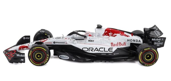 Bburago 1:18 Red Bull RB21 No.1 Max Verstappen Winner Japanese GP 2025 (18-18005-J-1) Diecast Model 10 Bburago 1:18 Red Bull RB21 No.1 Max Verstappen Winner Japanese GP 2025 (18-18005-J-1) Diecast Model