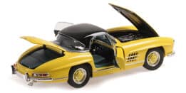 minichamps - 1:18 mercedes-benz 300 sl roadster (w198) - 1958 - yellow - w/ hardtop