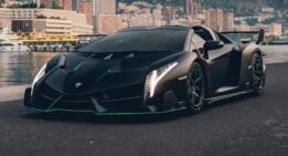 autoart - 1:18 lamborghini veneno roadster solid black