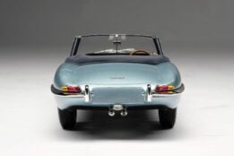Amalgam - 1:18 Jaguar E-Type Roadster