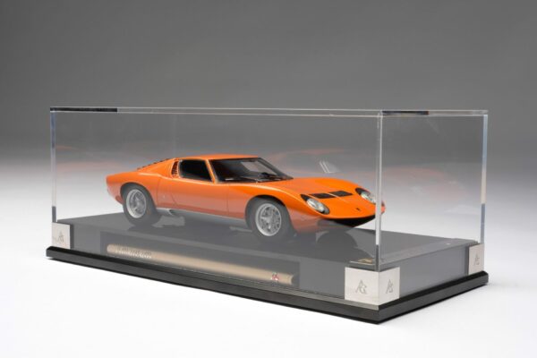 Amalgam 1:18 Lamborghini Miura P400 SV (1971) Orange