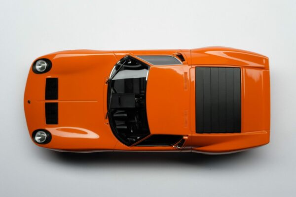 Amalgam 1:18 Lamborghini Miura P400 SV (1971) Orange