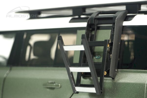 almost real - 1:18 land rover defender 110 pangea green (roof pack) (2020)