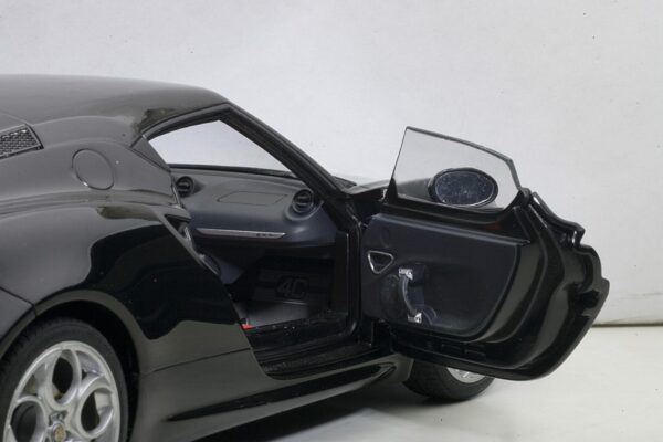 alfa romeo 4c spider | composite model | autoart 1:18