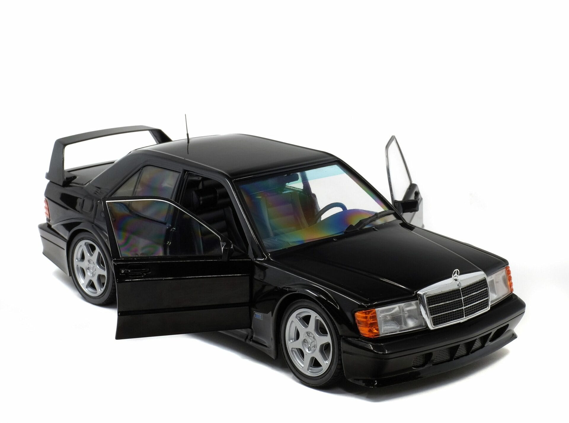 solido - 1:18 mercedes-benz 190 evo ii black (1990) diecast model
