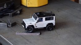 almost real - 1:18 land rover defender 90 heritage edition 2015