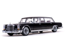 Sun Star 1:18 Mercedes Benz 600 Pullman Black 1966 Diecast Model Car 2209