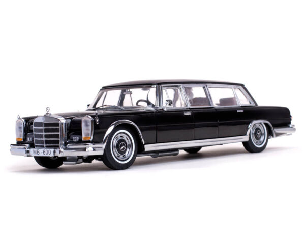 Sun Star 1:18 Mercedes Benz 600 Pullman Black 1966 Diecast Model Car 2209