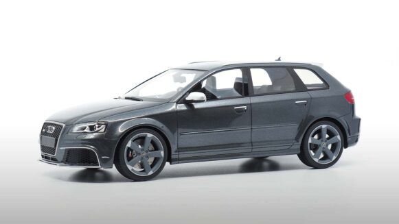 DNA Collectibles 1:18 Audi RS3 Sportback 2011 Grey Resin Model DNA000103