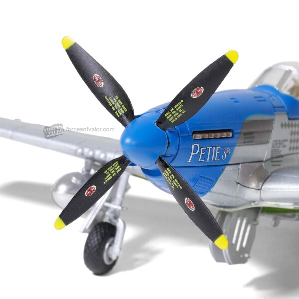 Forces of Valor 1:72 USAAF P-51D Mustang Aircraft Plane Fighter WW2 Diecast Model FOV-812013A