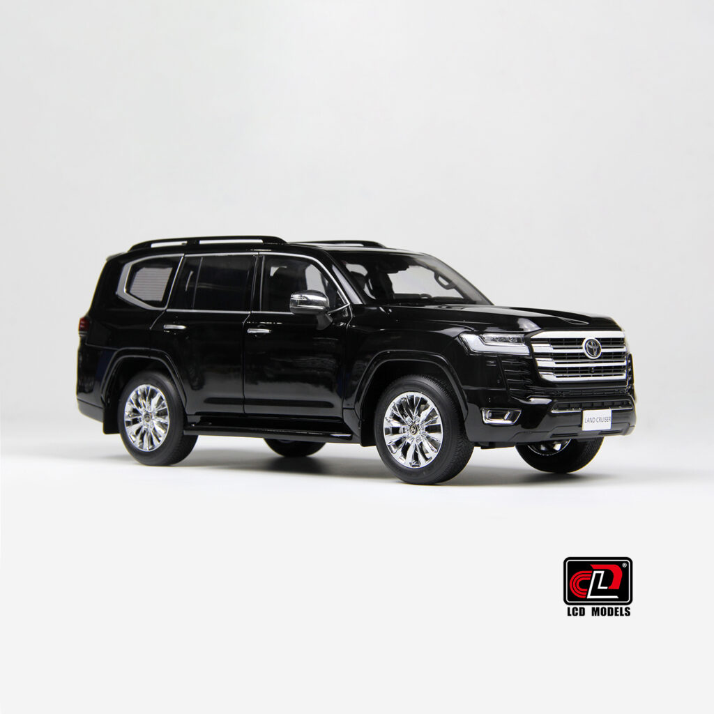 LCD Toyota Land Cruiser 300 Series Diecast Model in 1:18 Scale