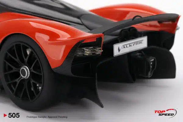 top speed - 1:18 aston martin valkyrie maximum orange