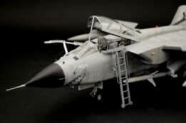 Italeri - 1:32 Tornado ECR (2517) Model Kit