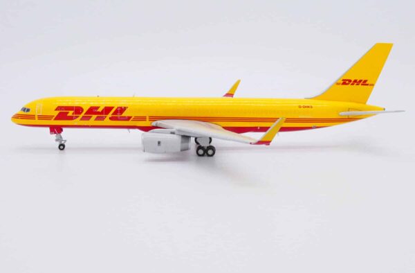 jc wings - 1:200 dhl boeing 757-200(pcf) g-dhks (jcew2752005)