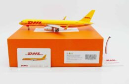 jc wings - 1:200 dhl boeing 757-200(pcf) g-dhks (jcew2752005)