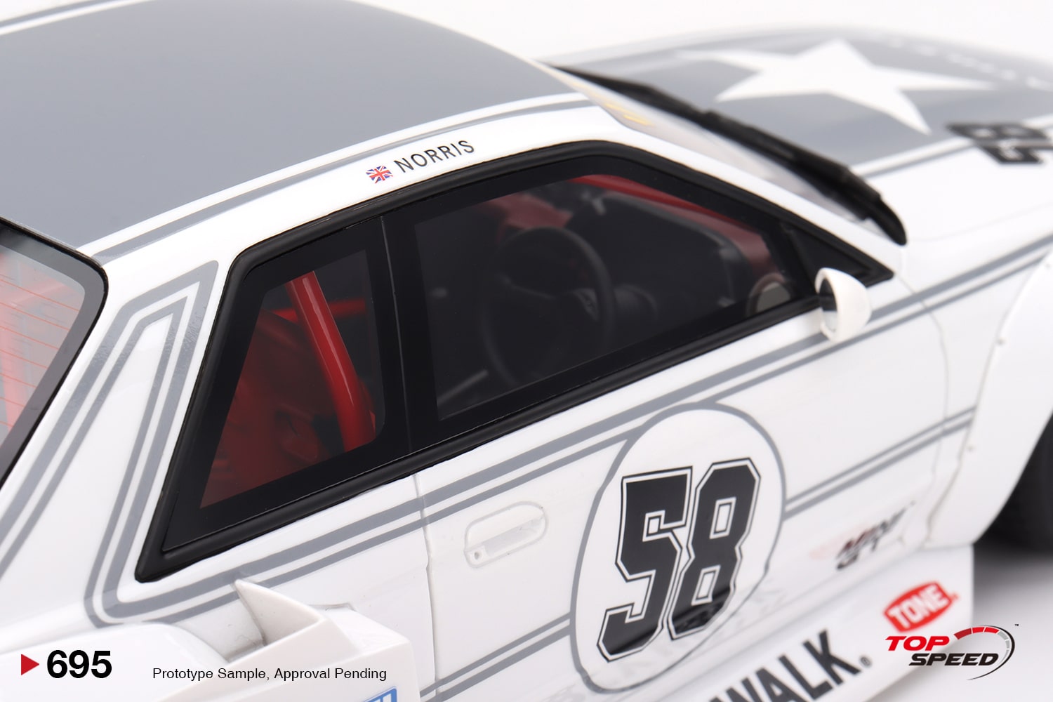 Top Speed 1:18 LBWK Nissan Skyline GT-R R32 Kaido Works TAS 2025 (TS0695) Resin Model 5 Top Speed 1:18 LBWK Nissan Skyline GT-R R32 Kaido Works TAS 2025 (TS0695) Resin Model - Image 5