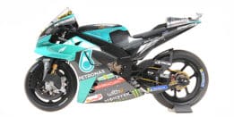 Minichamps 122213246 Valentino Rossi Last Race Valencia Yamaha YZR-M1 Petronas