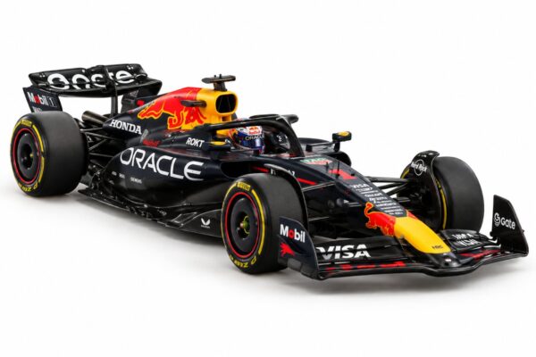 Minichamps 1:43 Oracle Red Bull Racing RB21 No.1 Max Verstappen Winner Las Vegas GP 2025 (417252201) Resin Model