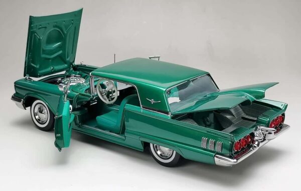 Sun Star - 1:18 Ford Thunderbird Hardtop Green 1960 - Diecast Model 9 4309 10