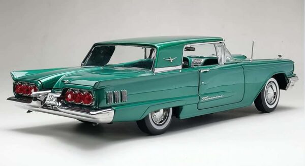 Sun Star - 1:18 Ford Thunderbird Hardtop Green 1960 - Diecast Model 13 4309 5