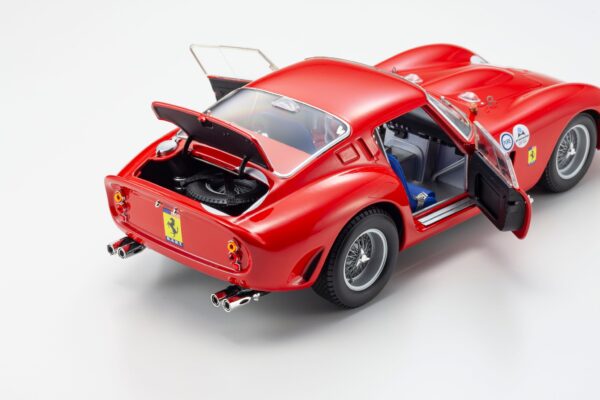 Kyosho 1:18 Ferrari 250 GTO #18 Winner 1963 Daytona 3h (08438F)